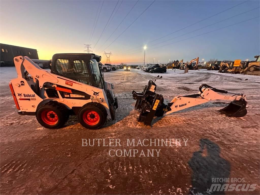 Bobcat S590 滑移装载机