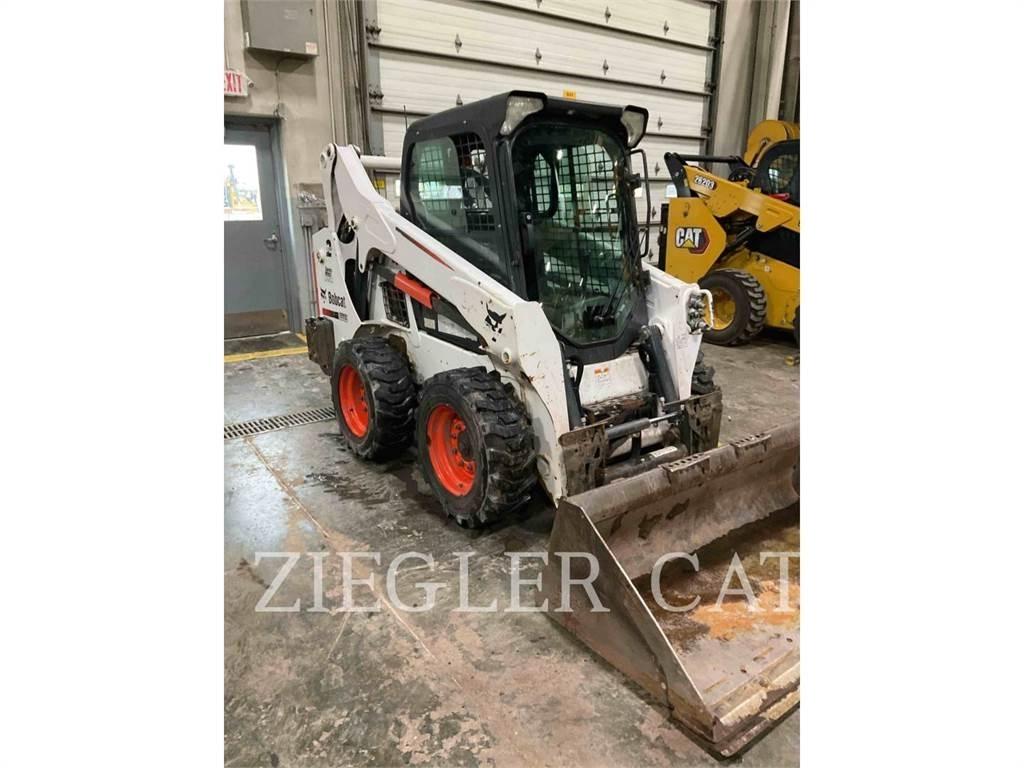 Bobcat S595 滑移装载机