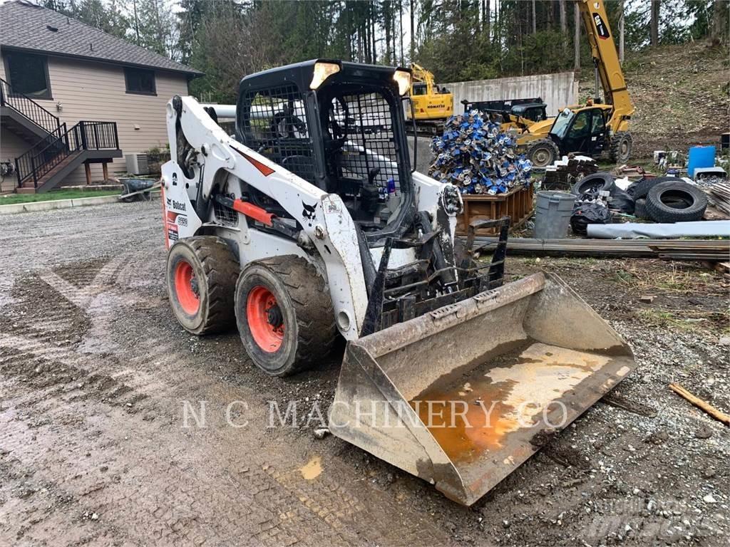 Bobcat S650 滑移装载机