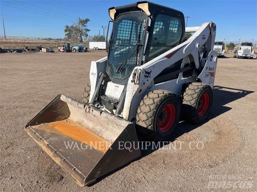 Bobcat S650 滑移装载机