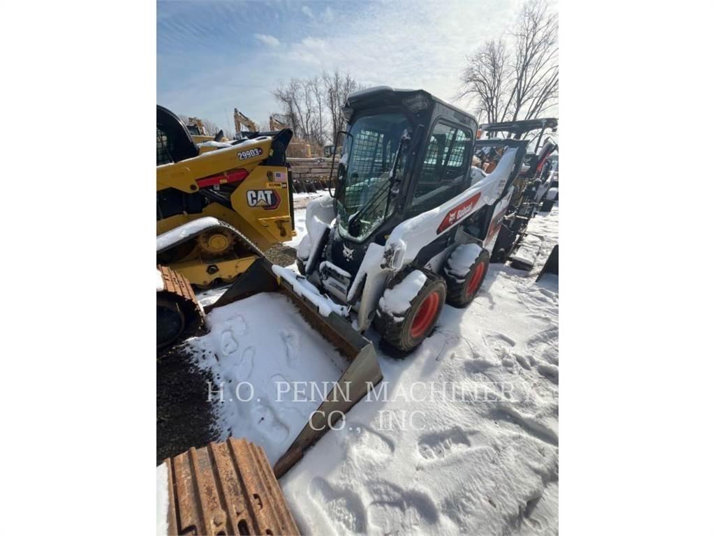Bobcat S66 滑移装载机