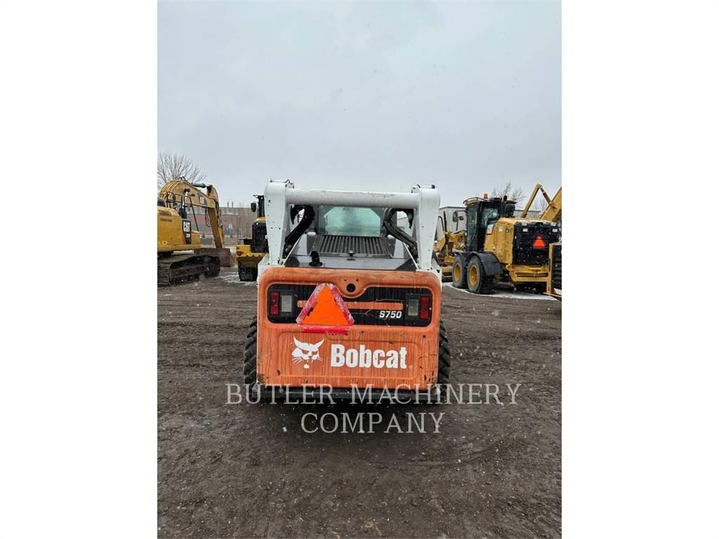 Bobcat S750 滑移装载机