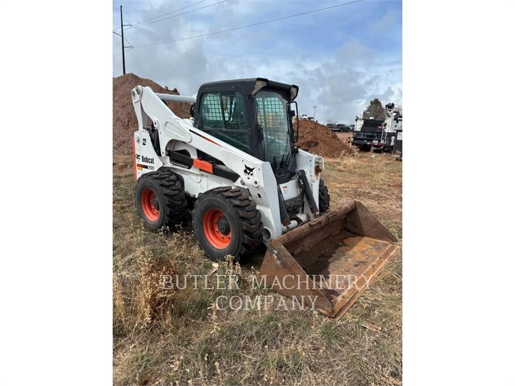 Bobcat S850 滑移装载机