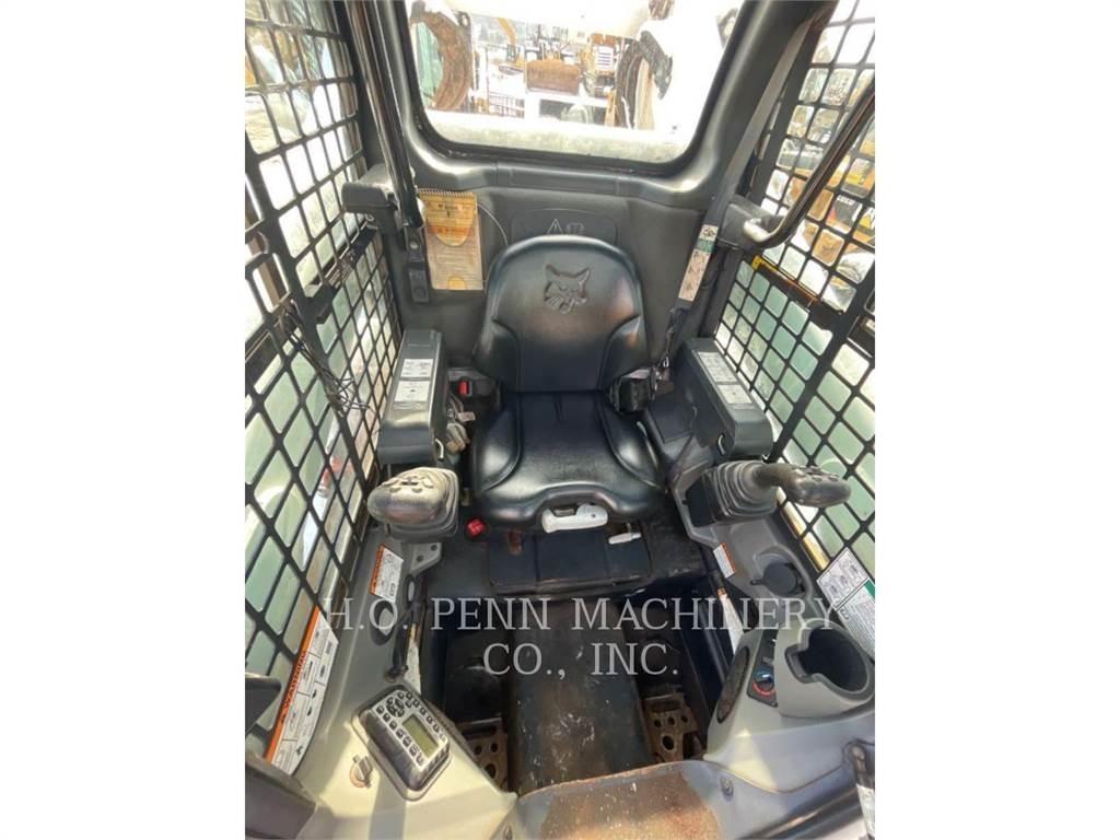 Bobcat S850 滑移装载机