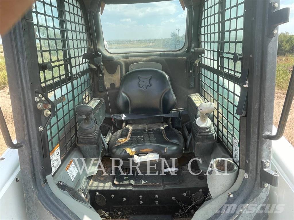 Bobcat T630 滑移装载机