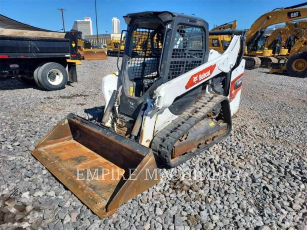 Bobcat T64 滑移装载机