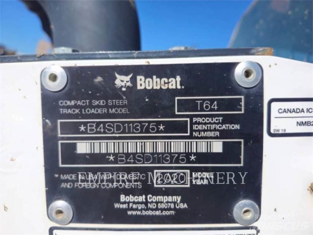 Bobcat T64 滑移装载机