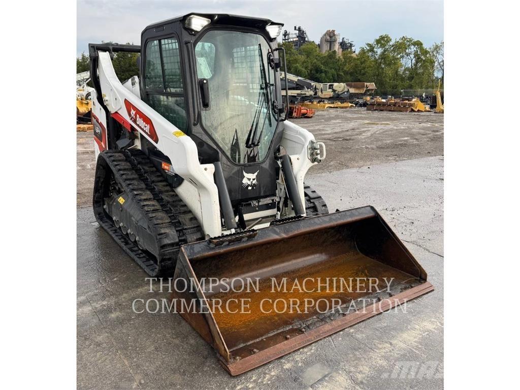 Bobcat T64 履带式装载机