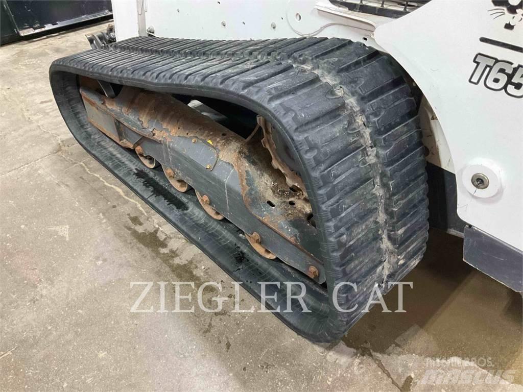 Bobcat T650 履带式装载机