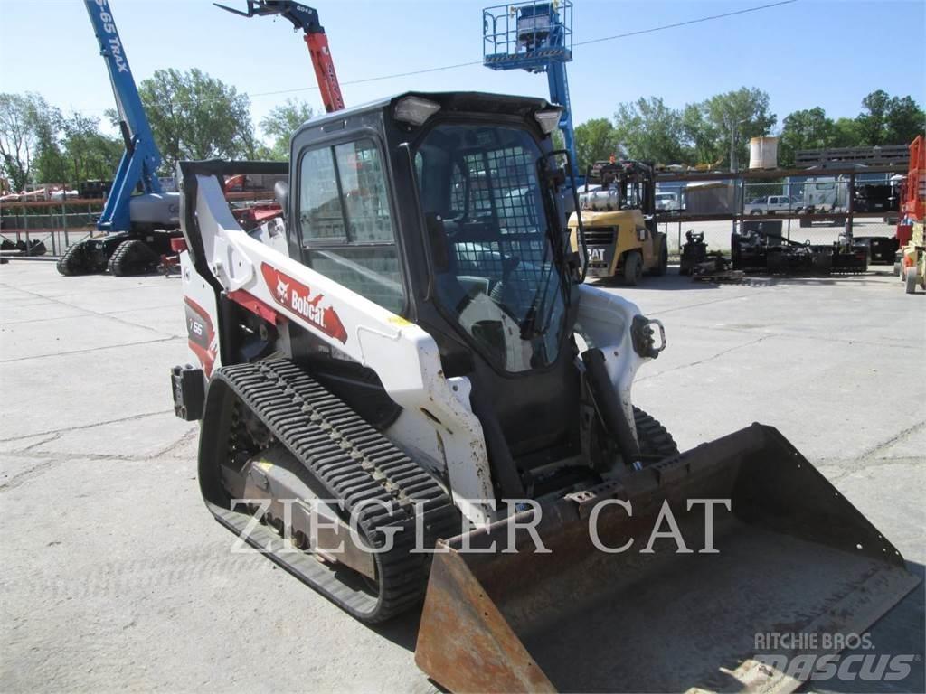 Bobcat T66 履带式装载机