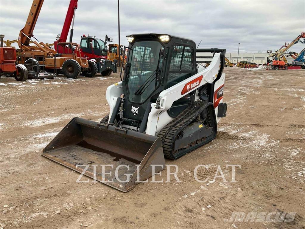 Bobcat T66 履带式装载机