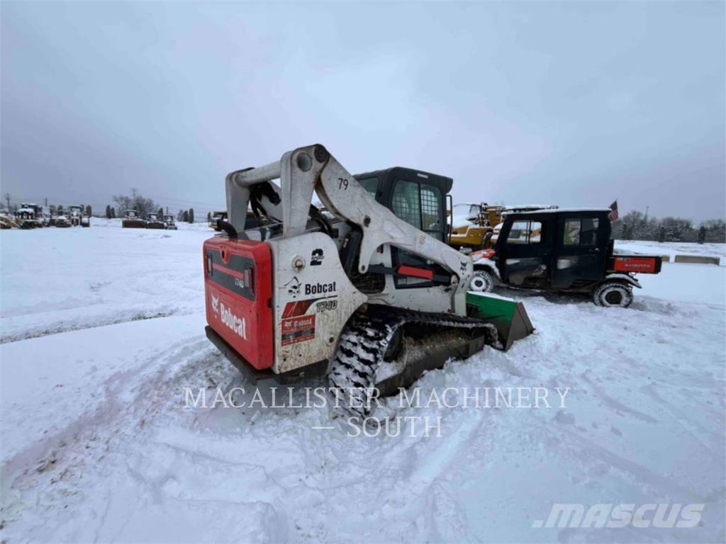 Bobcat T740 履带式装载机