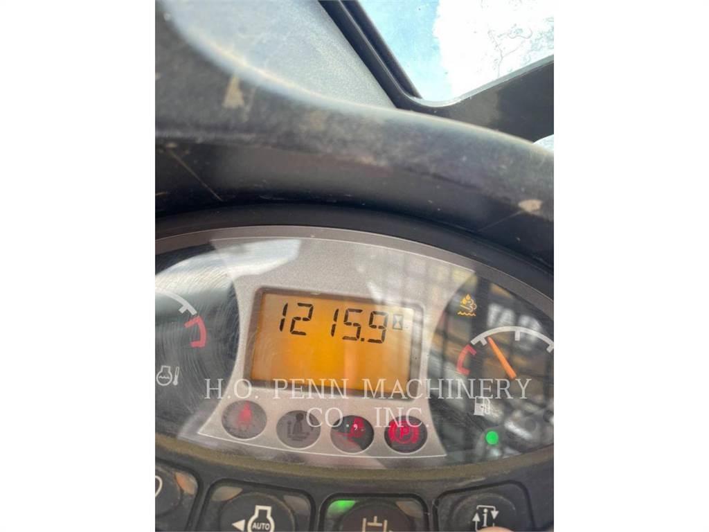 Bobcat T770 滑移装载机