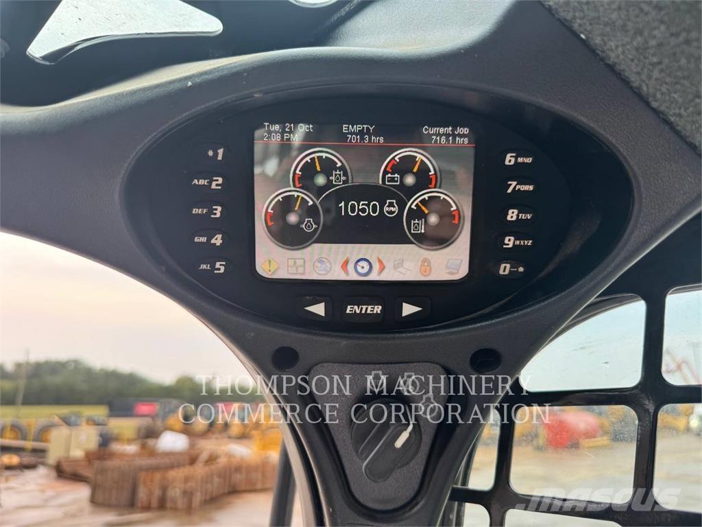 Bobcat T770 滑移装载机