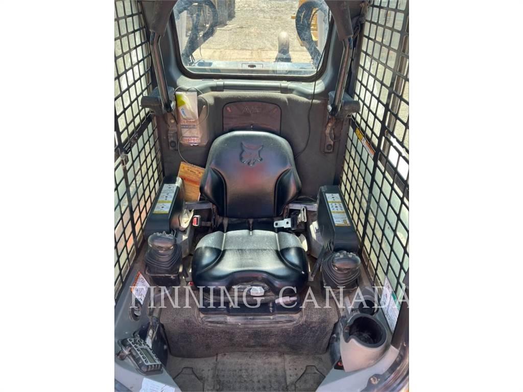 Bobcat T870 履带式装载机