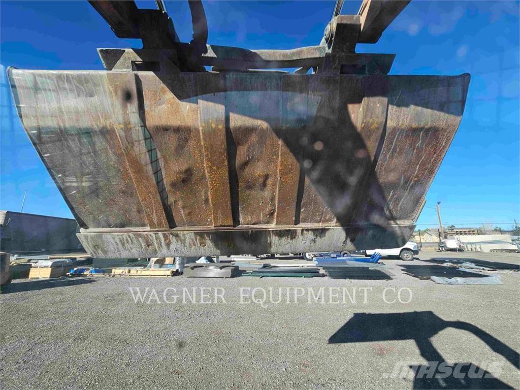 CASE TR270 履带式装载机