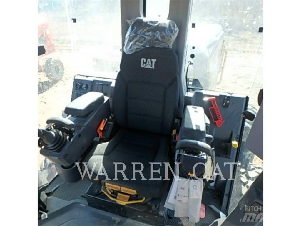 CAT 120 JY 平地机/推土机
