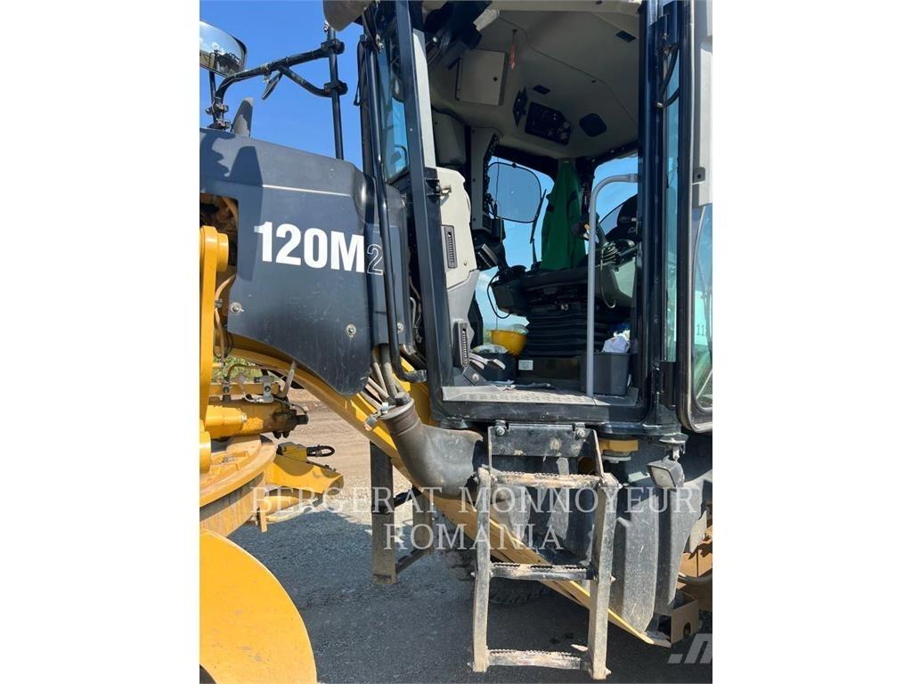 CAT 120M2 平地机/推土机