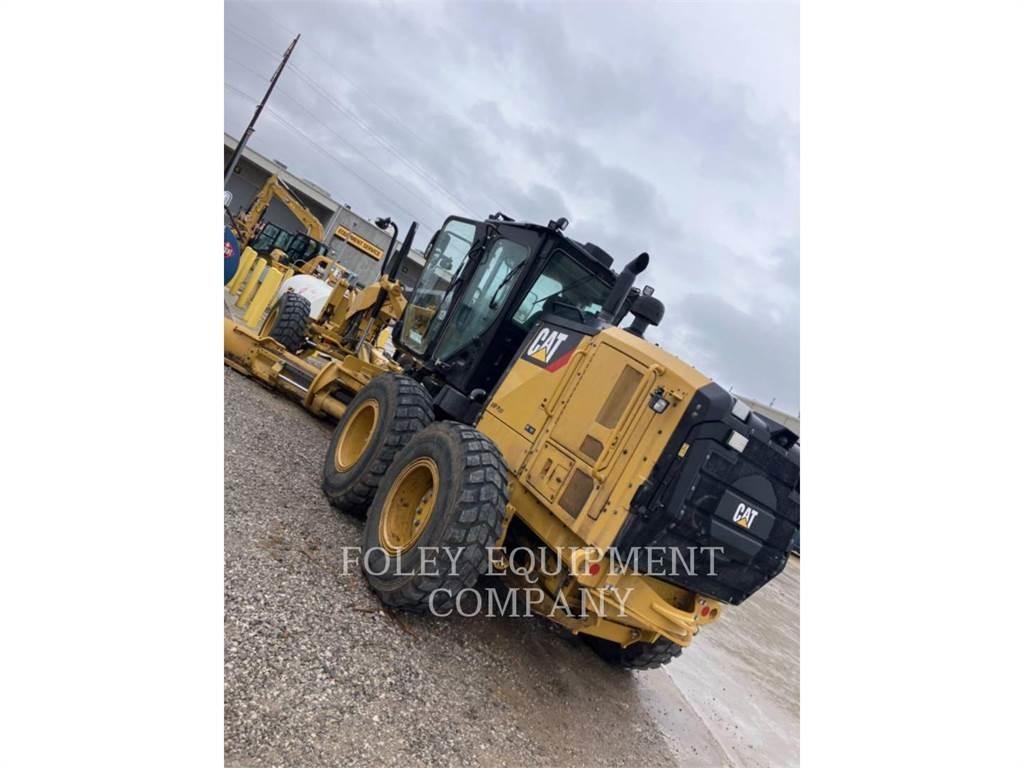 CAT 120M2AWD 平地机/推土机