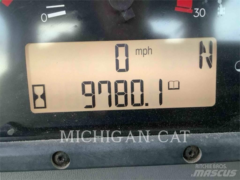 CAT 12M2 AWD 平地机/推土机
