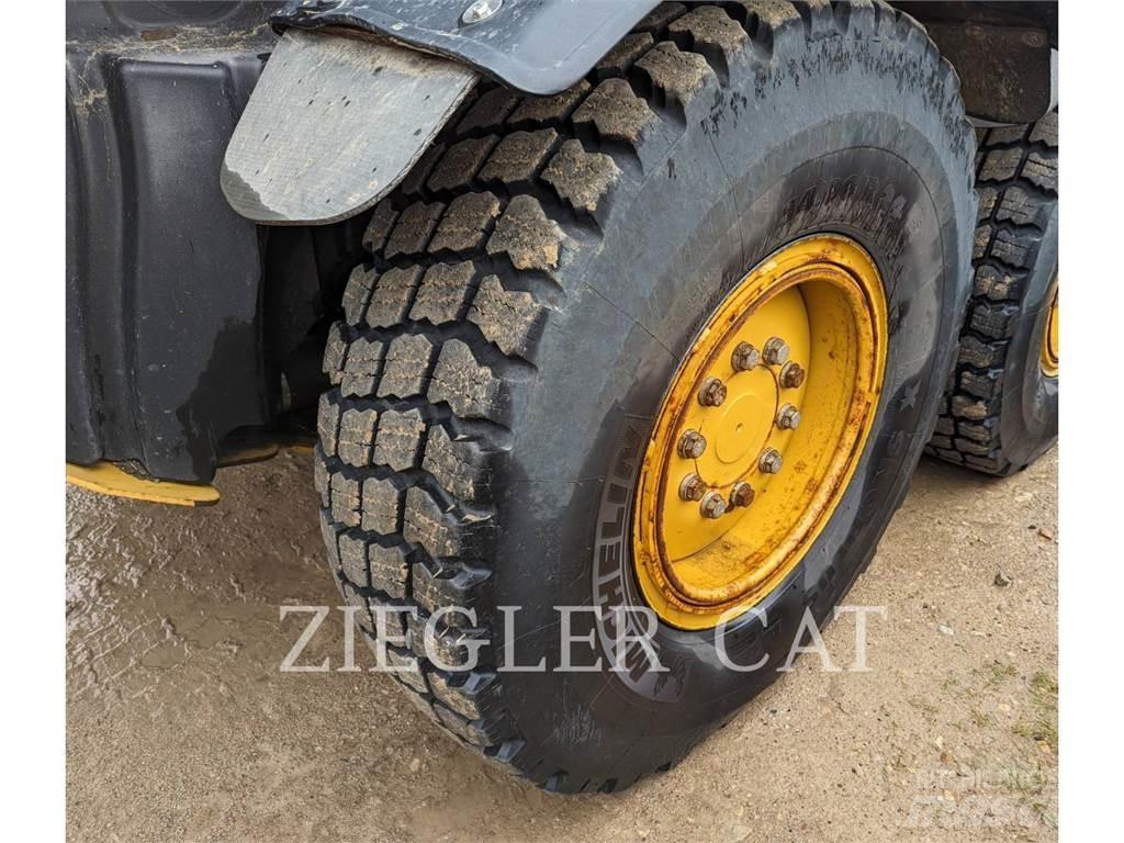 CAT 12M2AWD 平地机/推土机