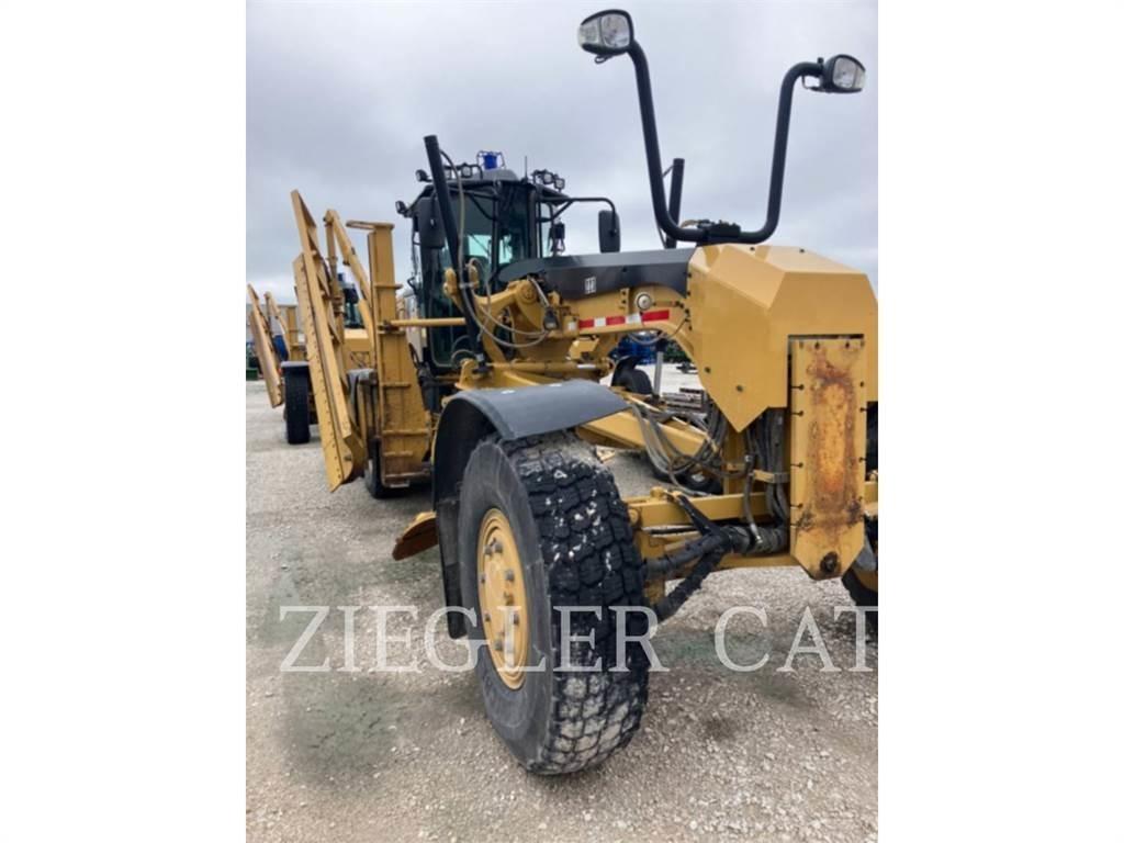 CAT 12M2AWD 平地机/推土机