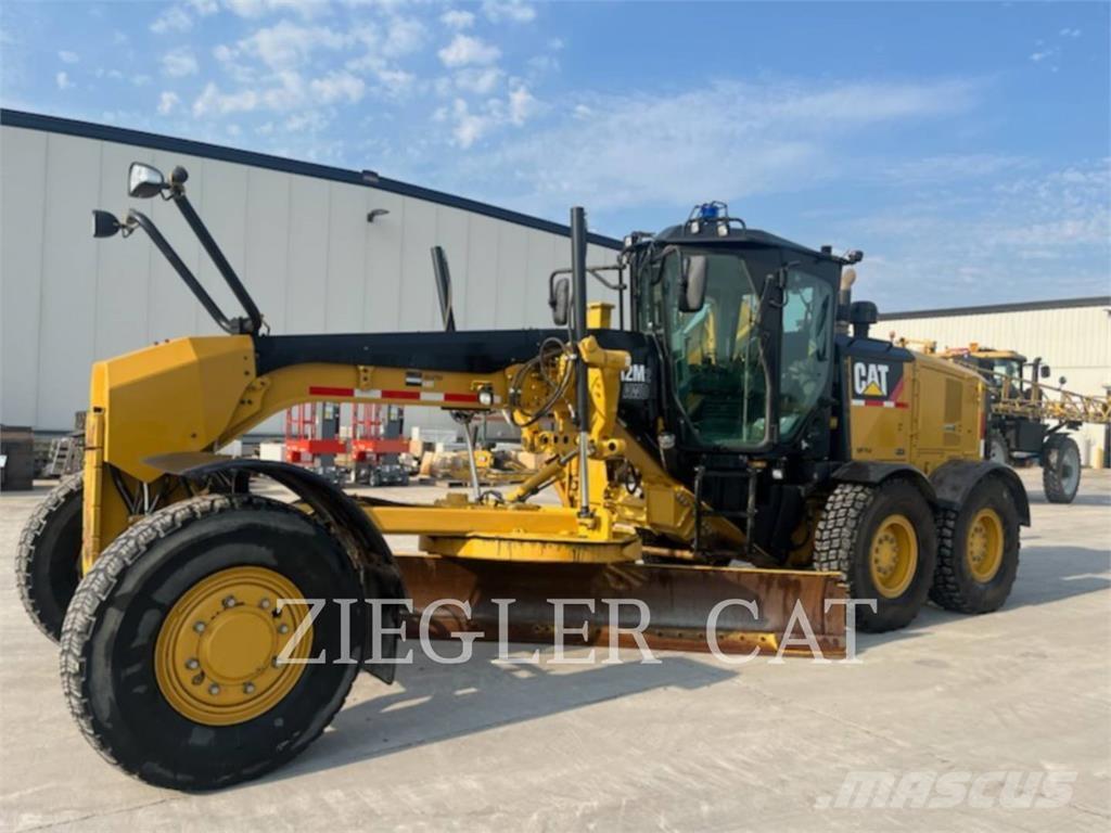 CAT 12M2AWD 平地机/推土机