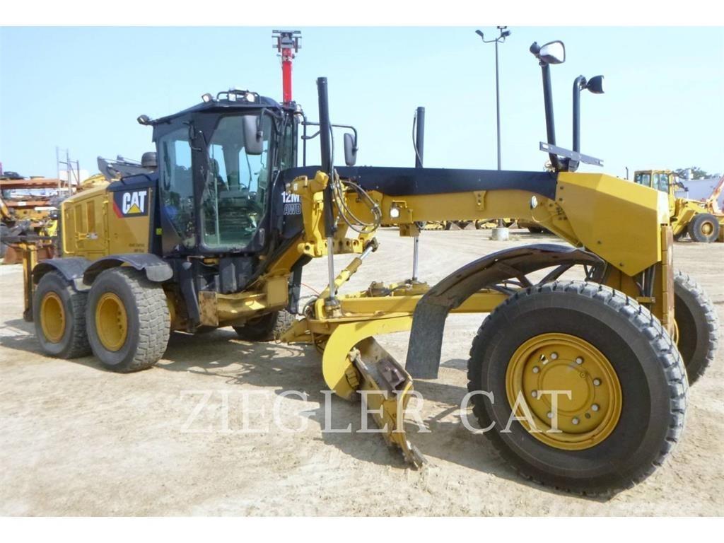 CAT 12M2AWD 平地机/推土机