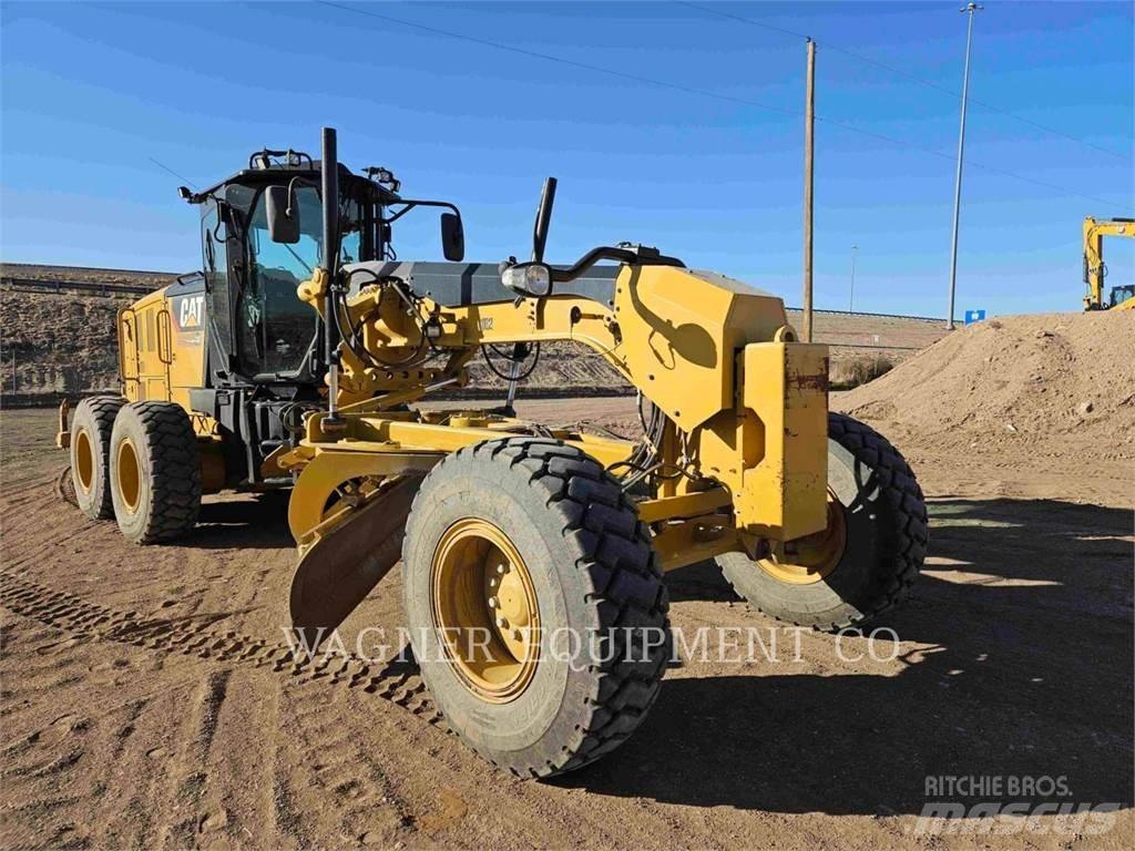 CAT 12M3 平地机/推土机