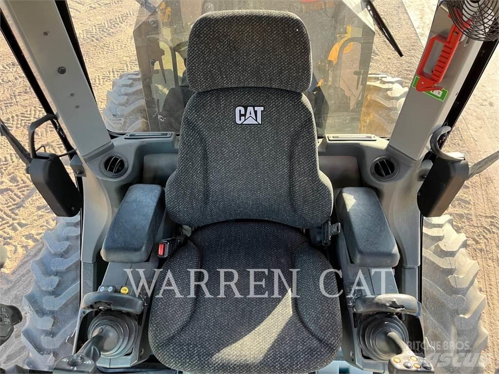 CAT 12M3 平地机/推土机