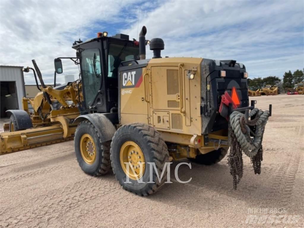CAT 12M3 平地机/推土机