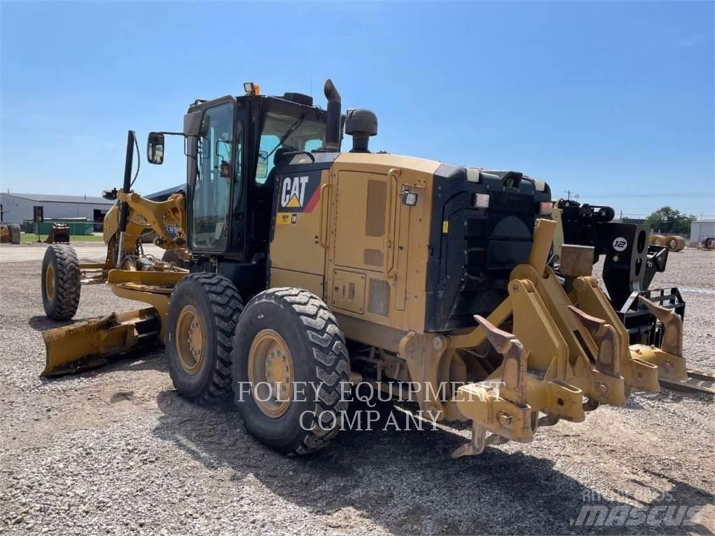CAT 12M3 平地机/推土机
