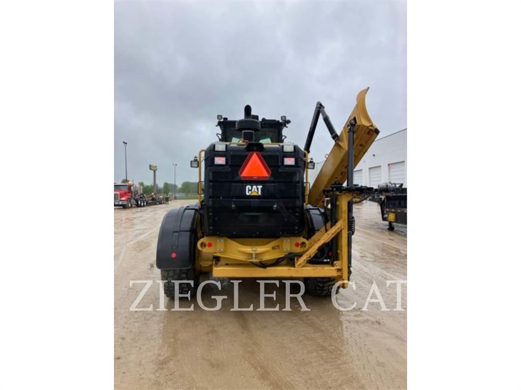 CAT 12M3 平地机/推土机