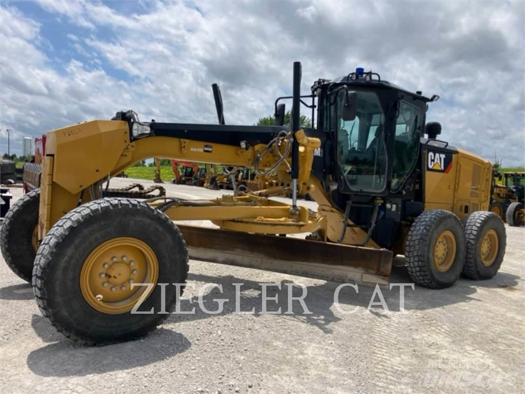 CAT 12M3 平地机/推土机