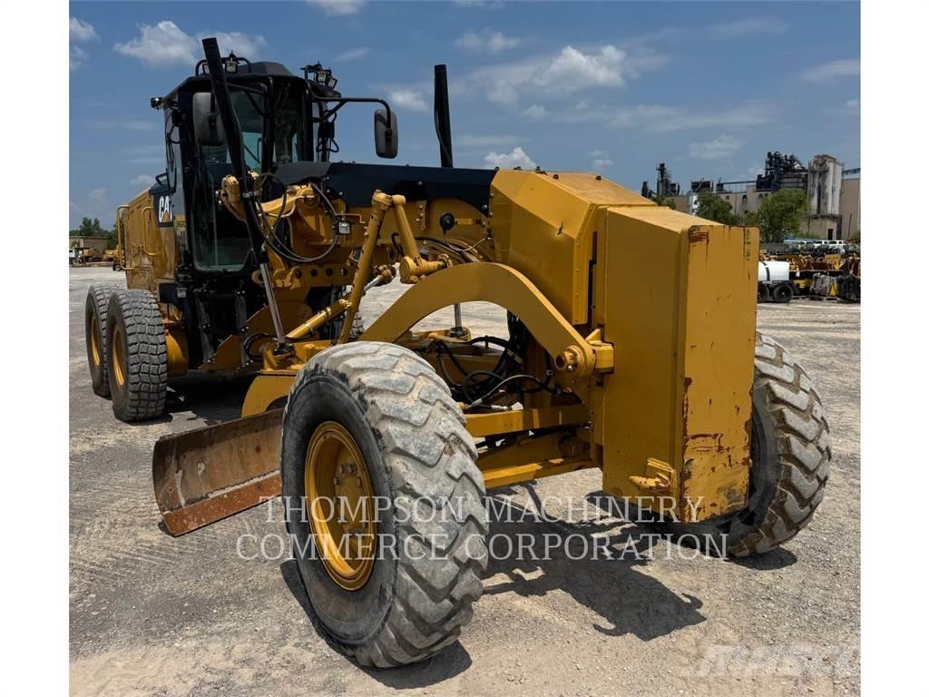 CAT 12M3 平地机/推土机