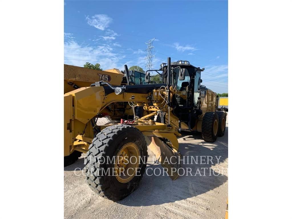 CAT 12M3 平地机/推土机
