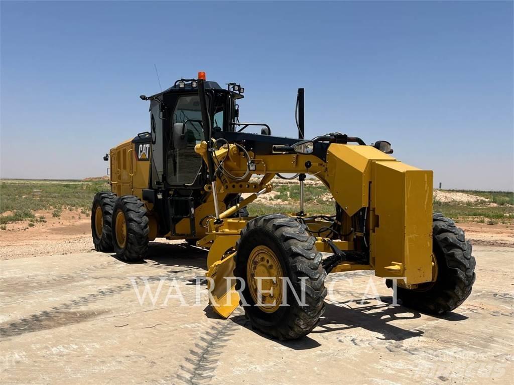 CAT 12M3 AWD 平地机/推土机