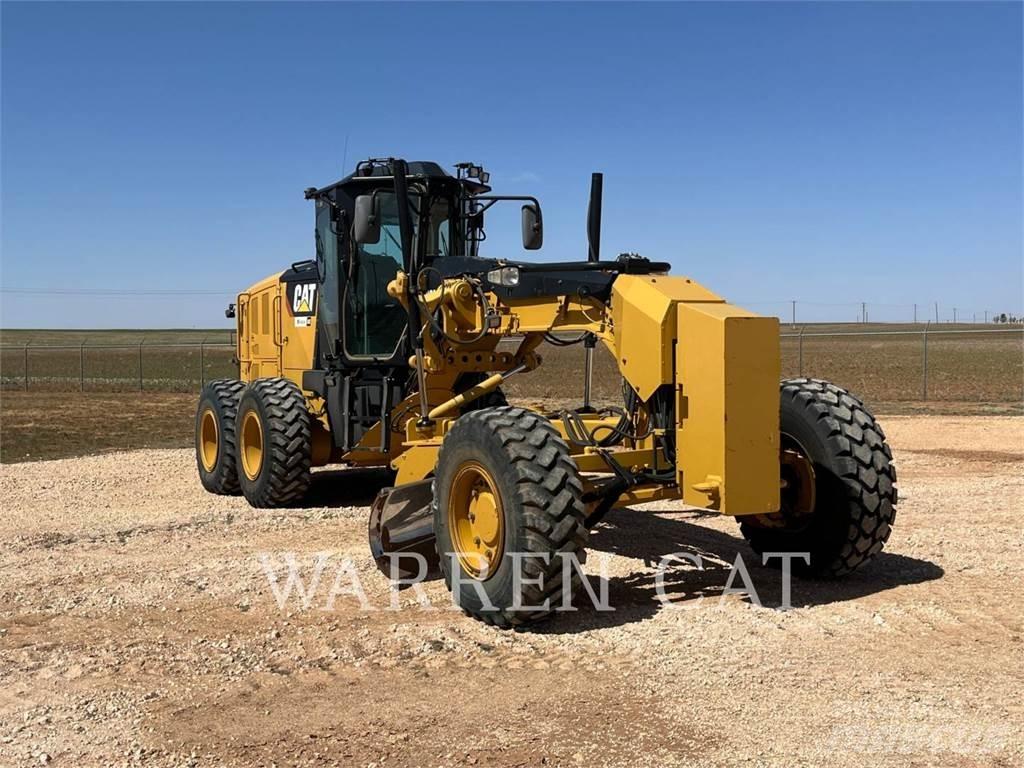 CAT 12M3 AWD 平地机/推土机