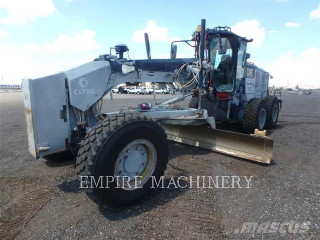 CAT 12M3 AWD 平地机/推土机