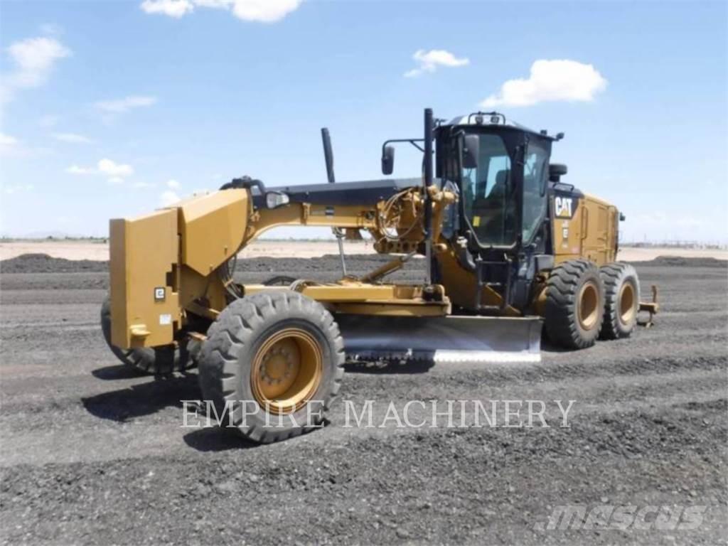 CAT 12M3 TR 平地机/推土机