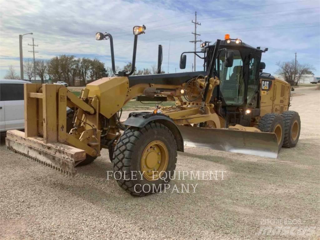 CAT 12M3AW 平地机/推土机