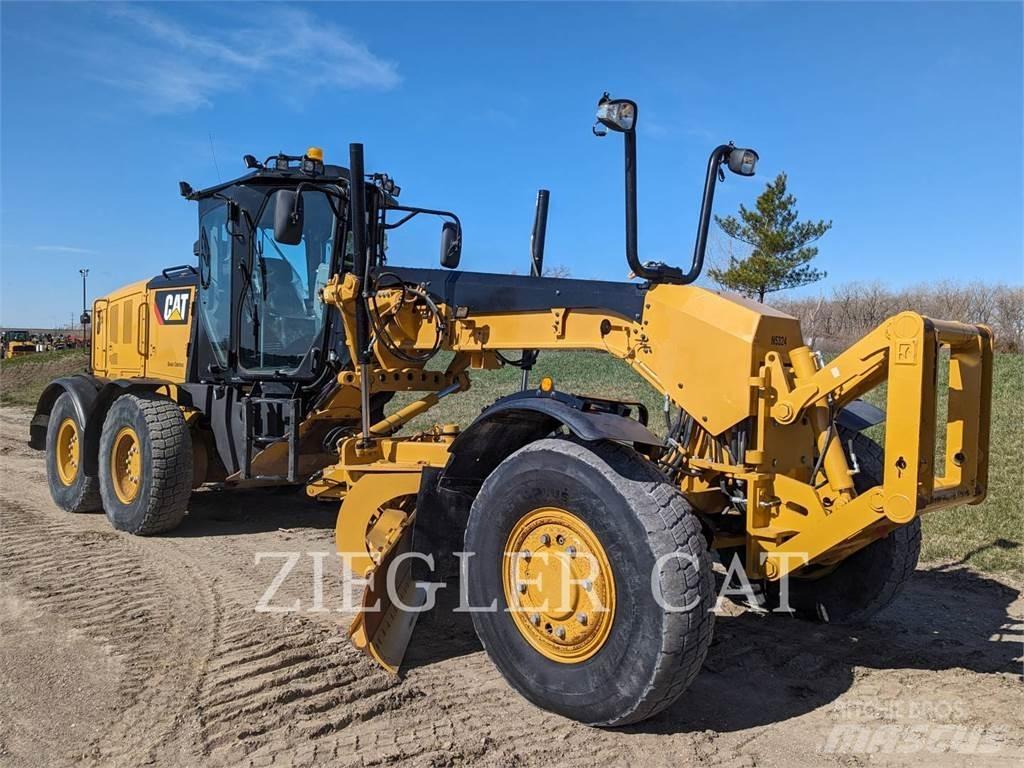 CAT 12M3AWD 平地机/推土机
