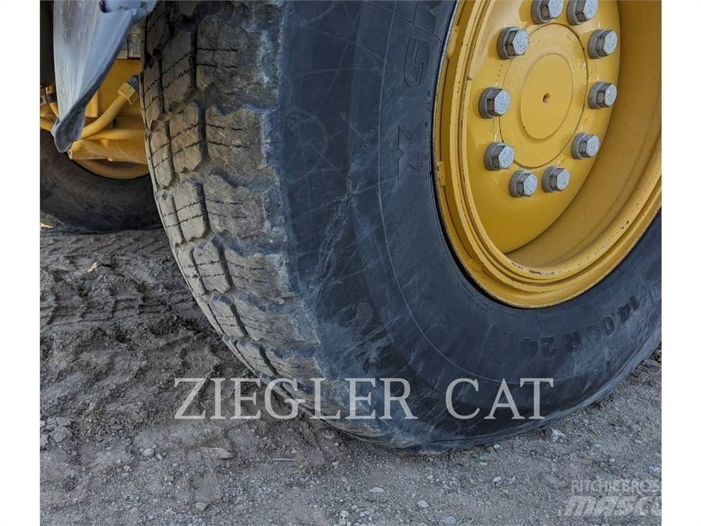 CAT 12M3AWD 平地机/推土机