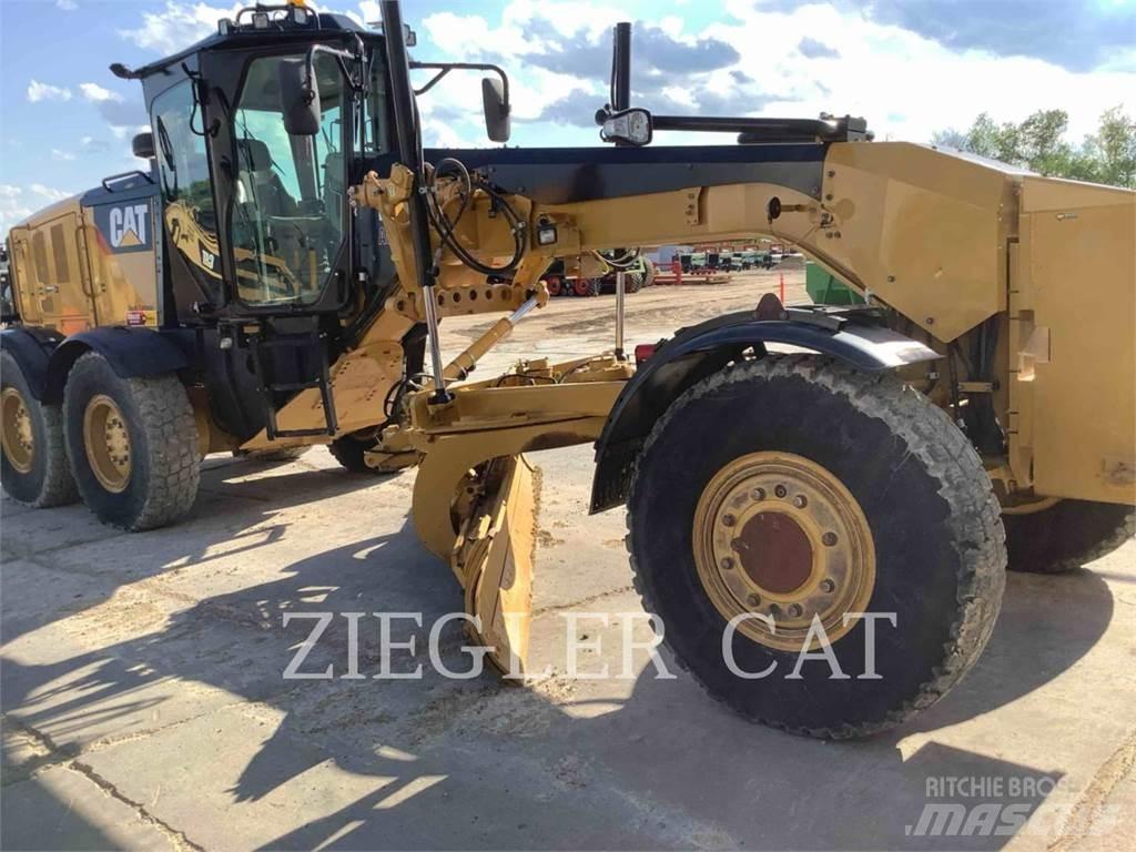 CAT 12M3AWD 平地机/推土机
