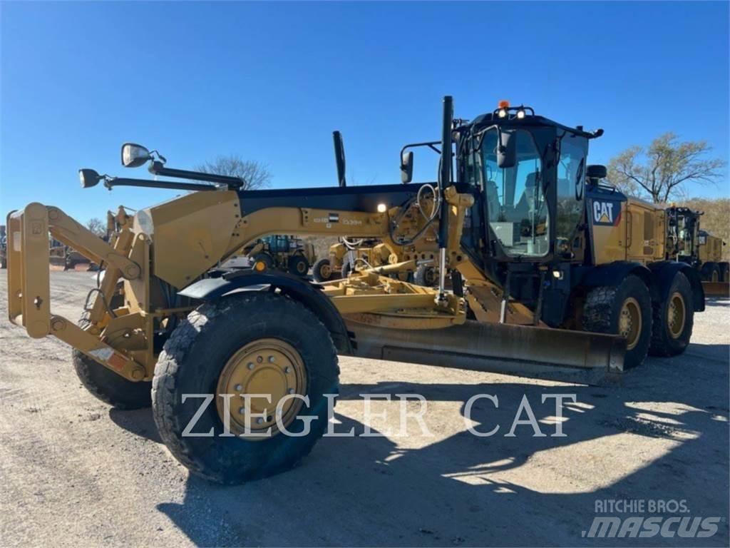 CAT 12M3AWD 平地机/推土机