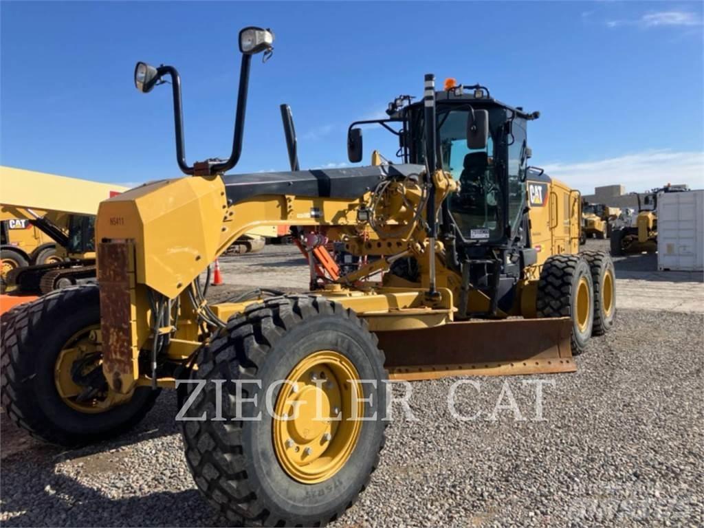 CAT 12M3AWD 平地机/推土机