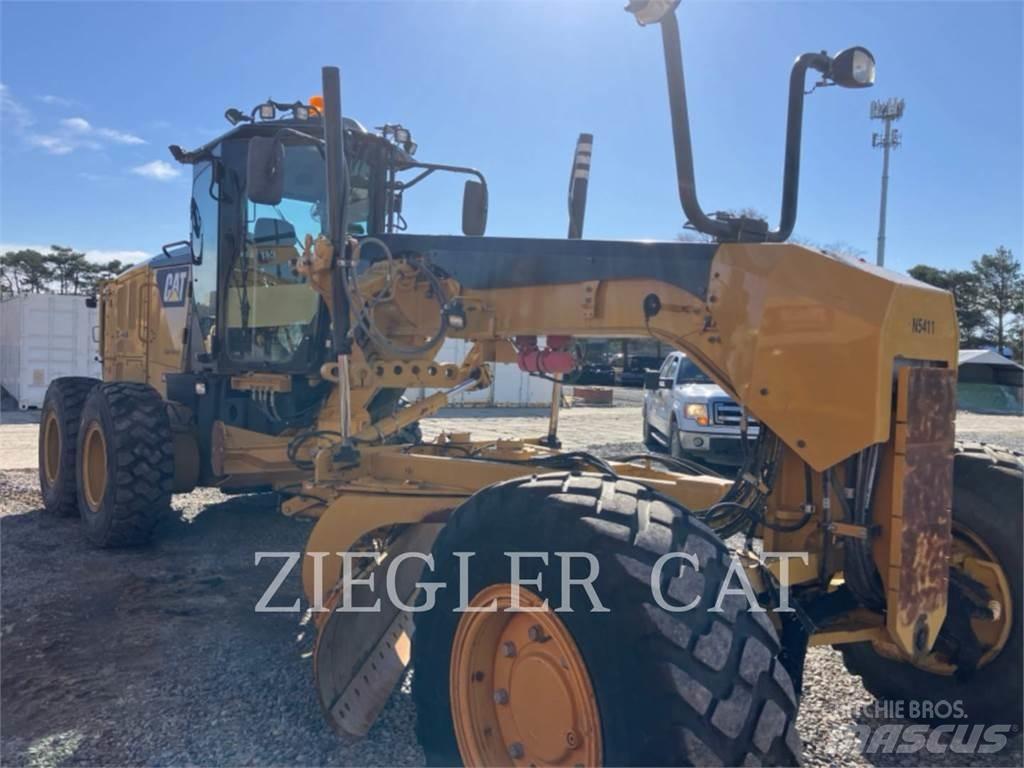 CAT 12M3AWD 平地机/推土机
