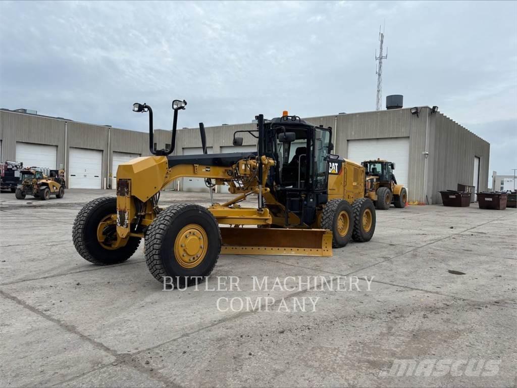 CAT 12M3AWD 平地机/推土机
