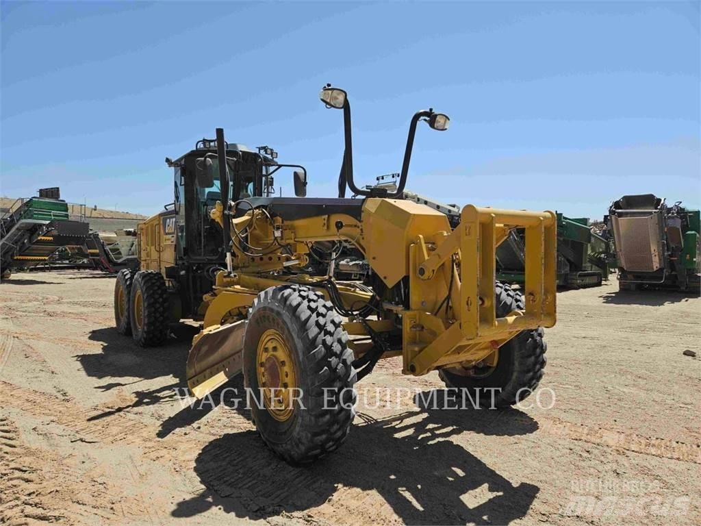 CAT 12M3AWD 平地机/推土机