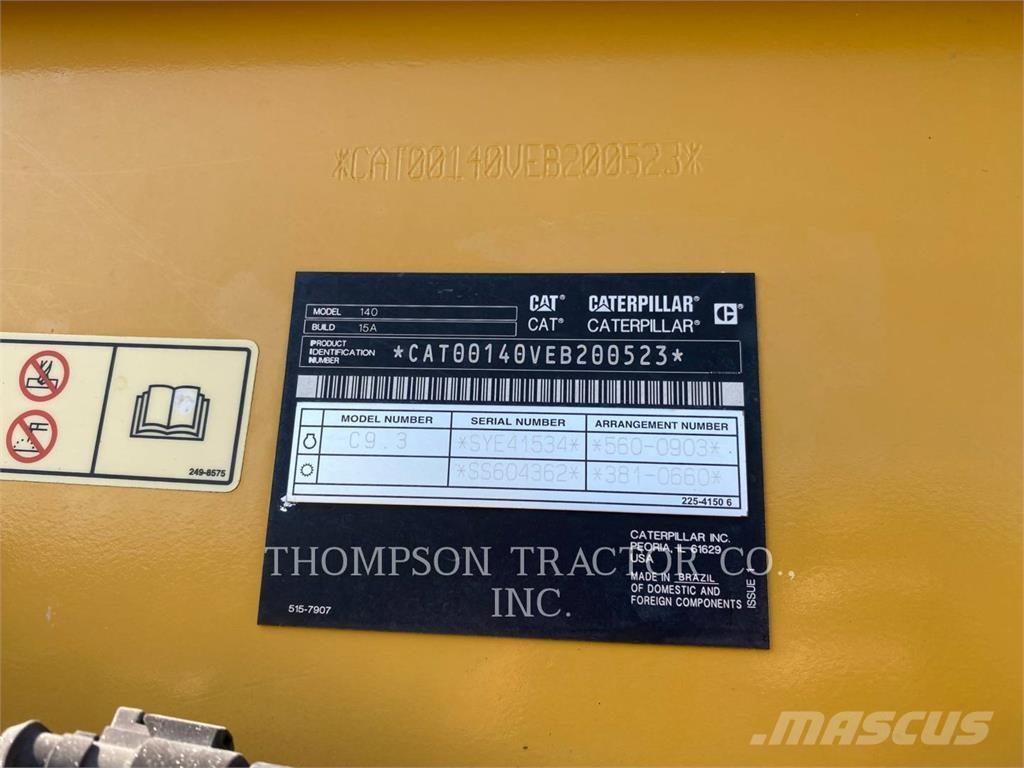 CAT 140 平地机/推土机